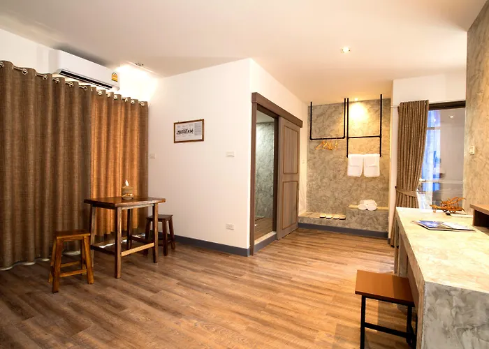 Boutique Poo-yai Lee Hotel