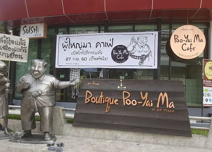 Boutique Poo-yai Lee Hotel