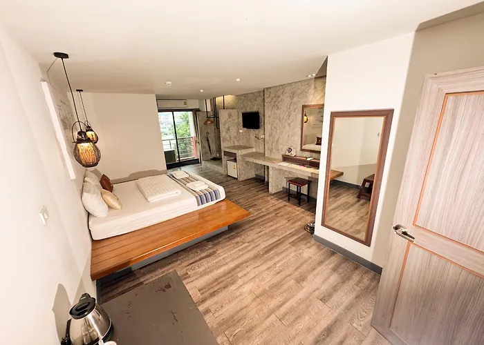 Boutique Poo-yai Lee Hotel